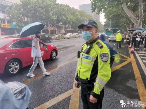 兔子警官李语蔚荣升四级辅警，守护平安之路再启新程